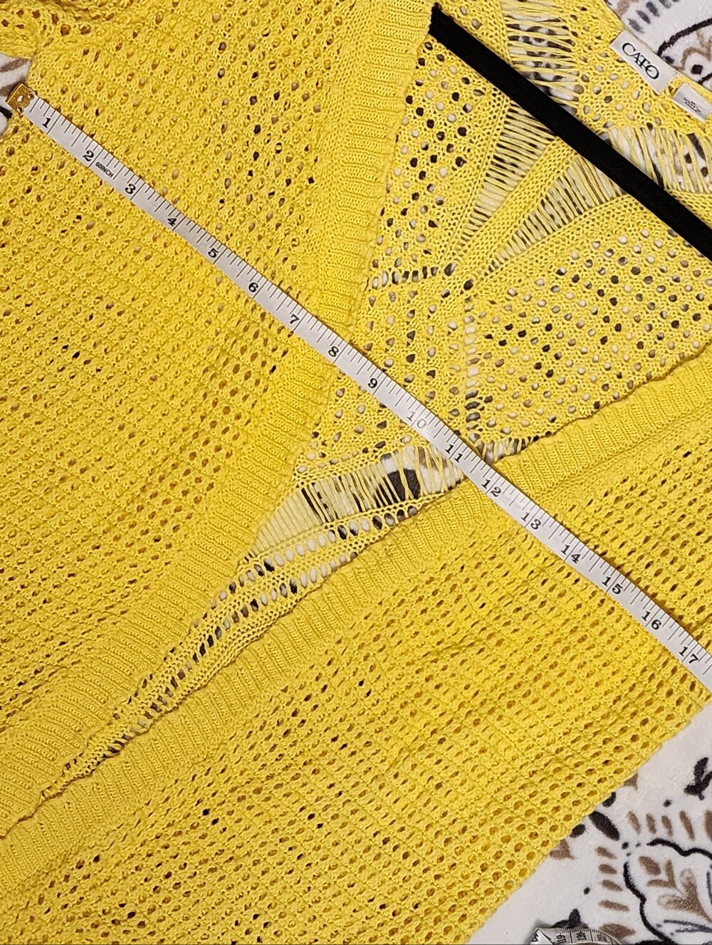 Cato Open-Front Yellow Crochet Short-Sleeve Cardigan - Picture 6 of 9